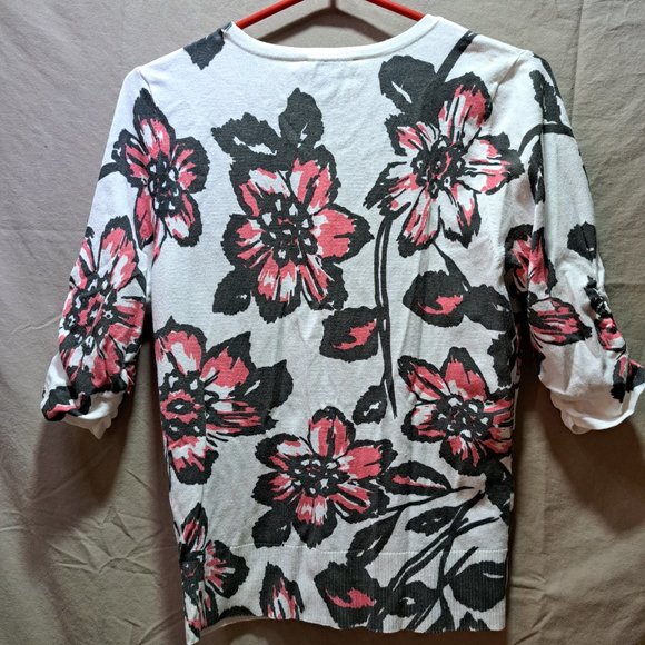 Women's top floral pattern - Picture 2 of 6